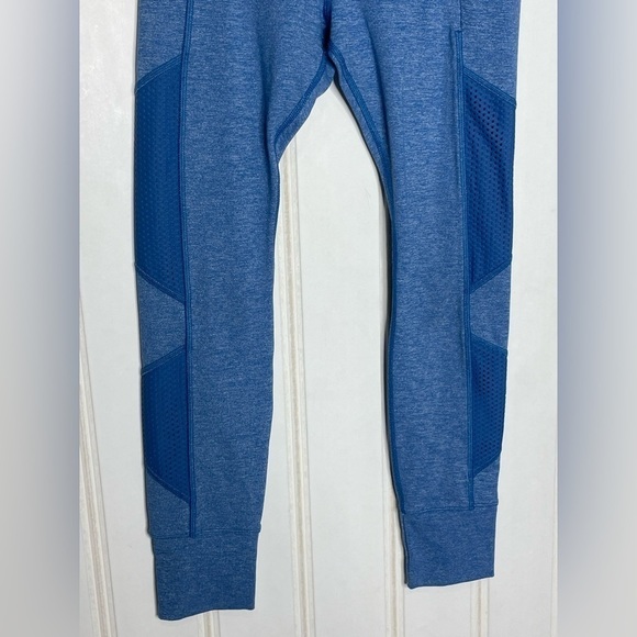 Lorna Jane Cropped Blue Leggings 400 - Picture 5 of 9